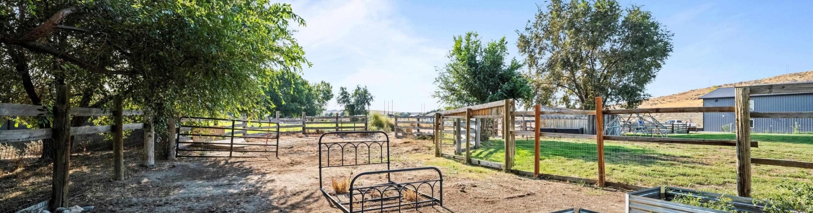 Ridge Crest Dr, Benton City, Washington 99320, 3 Bedrooms Bedrooms, 0 ,2 BathroomsBathrooms,Houses,For Sale,Ridge Crest Dr,0,287814