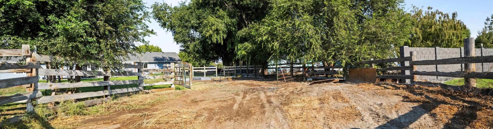 Ridge Crest Dr, Benton City, Washington 99320, 3 Bedrooms Bedrooms, 0 ,2 BathroomsBathrooms,Houses,For Sale,Ridge Crest Dr,0,287814