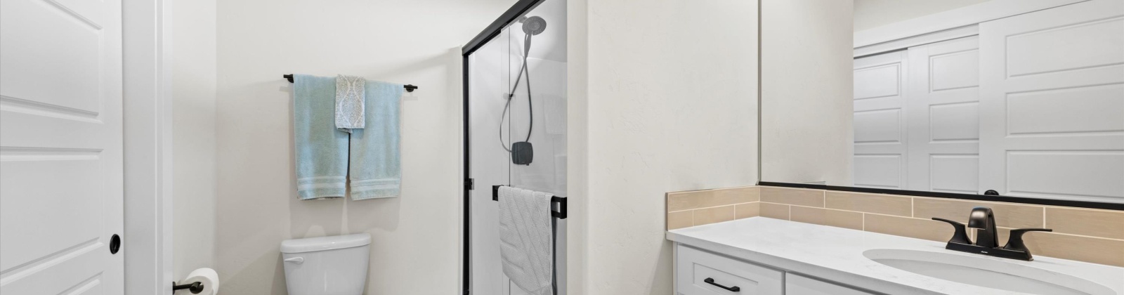 Alaska St, Kennewick, Washington 99338, 3 Bedrooms Bedrooms, 0 ,3 BathroomsBathrooms,Houses,For Sale,Alaska St,0,287013