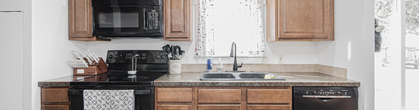 SR 224, Benton City, Washington 99320, 4 Bedrooms Bedrooms, 0 ,2 BathroomsBathrooms,Manufactured Homes,For Sale,SR 224,0,287822