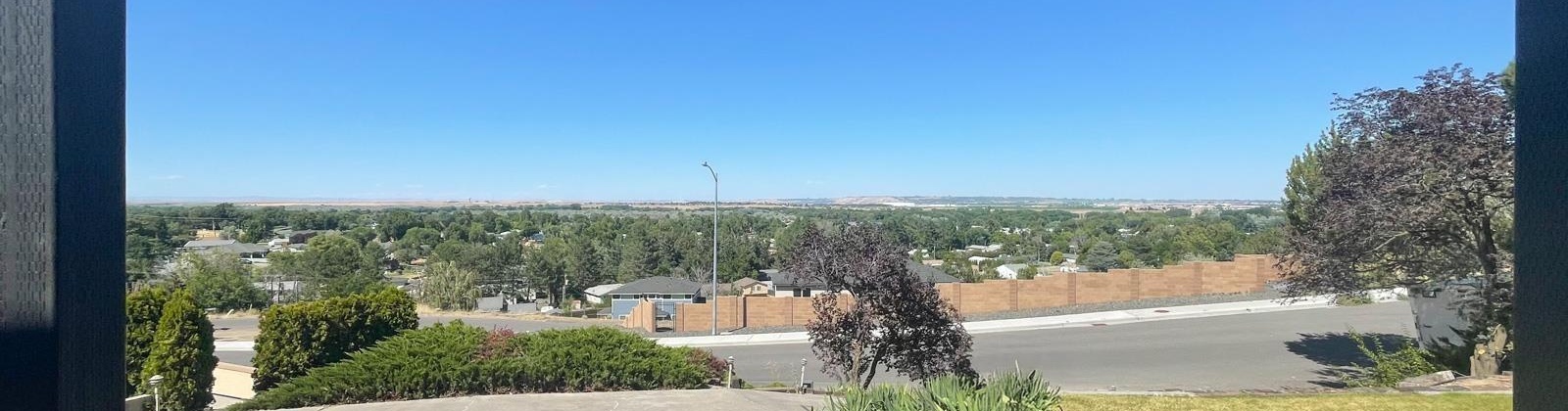 King Drive, West Richland, Washington 99353, 4 Bedrooms Bedrooms, 0 ,3 BathroomsBathrooms,Houses,For Sale,King Drive,0,285795