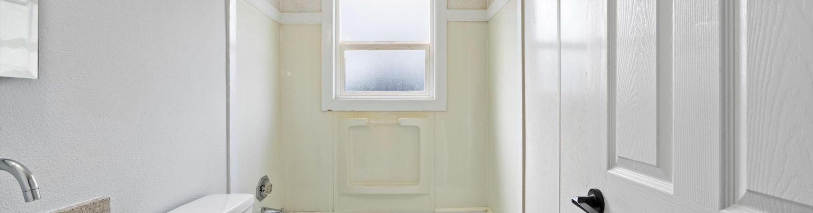 Zillah St, Kennewick, Washington 99336, 2 Bedrooms Bedrooms, 0 ,1 BathroomBathrooms,Houses,For Sale,Zillah St,0,283044