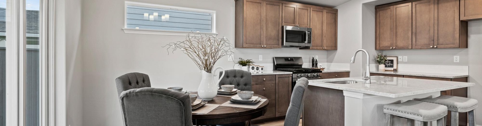 24th Avenue, Kennewick, Washington 99338, 3 Bedrooms Bedrooms, 0 ,2 BathroomsBathrooms,Houses,For Sale,24th Avenue,0,287851