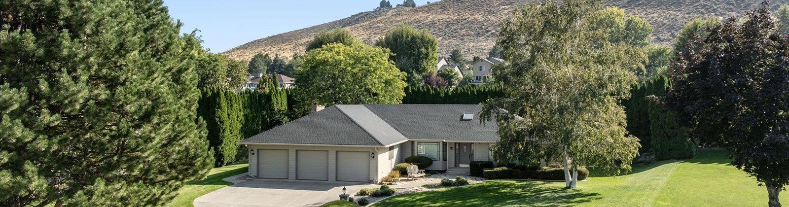 Quay Court, Kennewick, Washington 99338, 3 Bedrooms Bedrooms, 0 ,3 BathroomsBathrooms,Houses,For Sale,Quay Court,0,287831