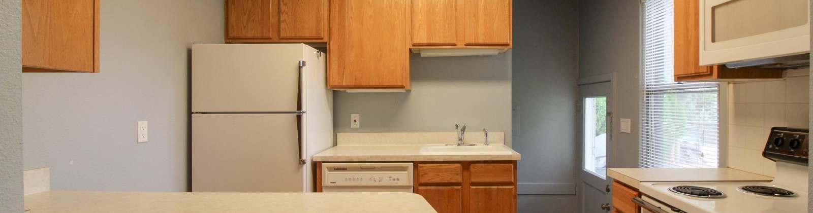 Taylor Street, Richland, Washington 99352, 2 Bedrooms Bedrooms, 0 ,1 BathroomBathrooms,Multi-family,For Rent,Taylor Street,0,287856