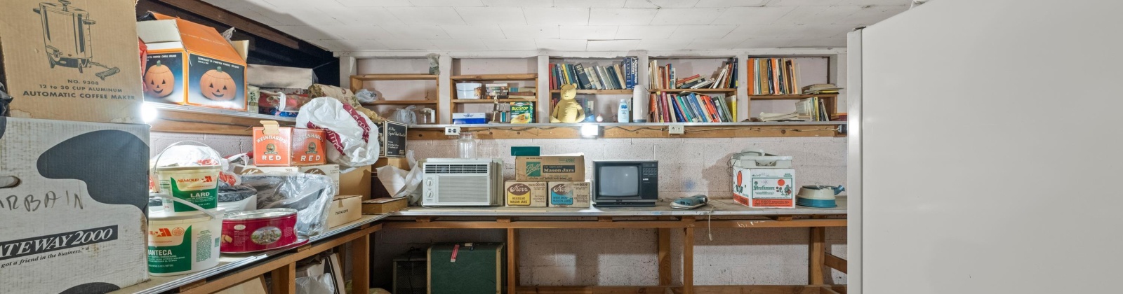 13th St, Sunnyside, Washington 98944, 4 Bedrooms Bedrooms, 0 ,1 BathroomBathrooms,Houses,For Sale,13th St,0,287885