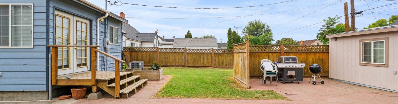 13th St, Sunnyside, Washington 98944, 4 Bedrooms Bedrooms, 0 ,1 BathroomBathrooms,Houses,For Sale,13th St,0,287885