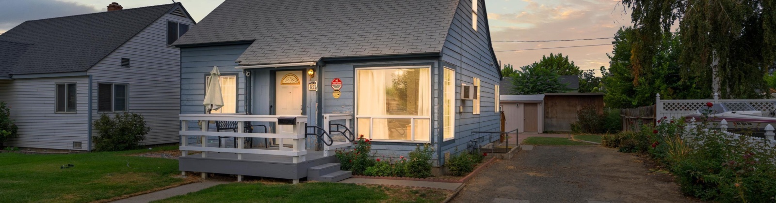 13th St, Sunnyside, Washington 98944, 4 Bedrooms Bedrooms, 0 ,1 BathroomBathrooms,Houses,For Sale,13th St,0,287885