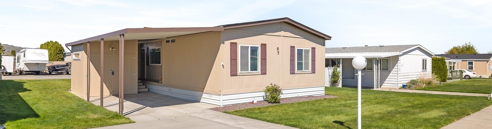 Columbia Center Blvd. #95, Kennewick, Washington 99336, 3 Bedrooms Bedrooms, 0 ,2 BathroomsBathrooms,Manufactured Homes,For Sale,Columbia Center Blvd. #95,0,287883