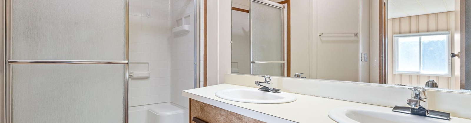 Columbia Center Blvd. #95, Kennewick, Washington 99336, 3 Bedrooms Bedrooms, 0 ,2 BathroomsBathrooms,Manufactured Homes,For Sale,Columbia Center Blvd. #95,0,287883