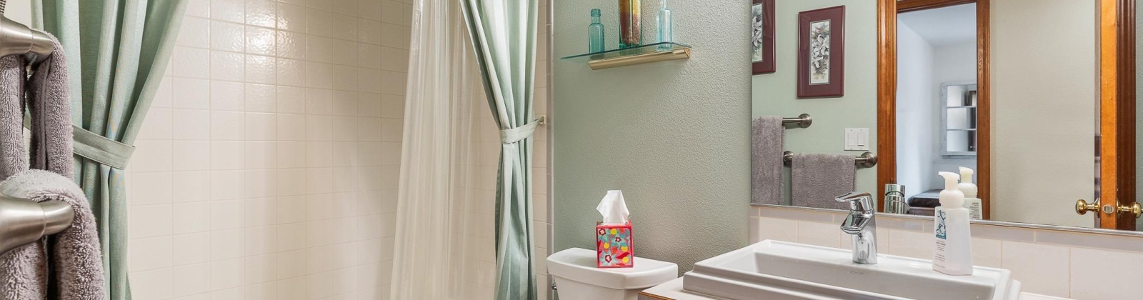 Canyon Lakes Dr, Kennewick, Washington 99337, 3 Bedrooms Bedrooms, 0 ,2 BathroomsBathrooms,Houses,For Sale,Canyon Lakes Dr,0,287876