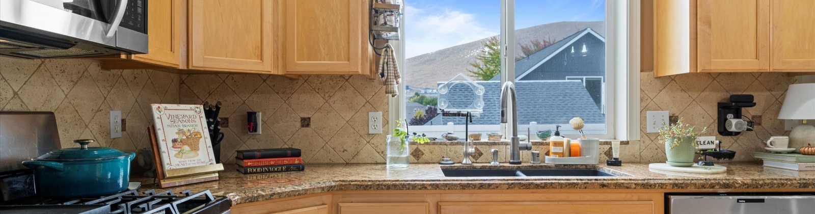 Monica St., West Richland, Washington 99353, 4 Bedrooms Bedrooms, 0 ,3 BathroomsBathrooms,Houses,For Sale,Monica St.,0,287867