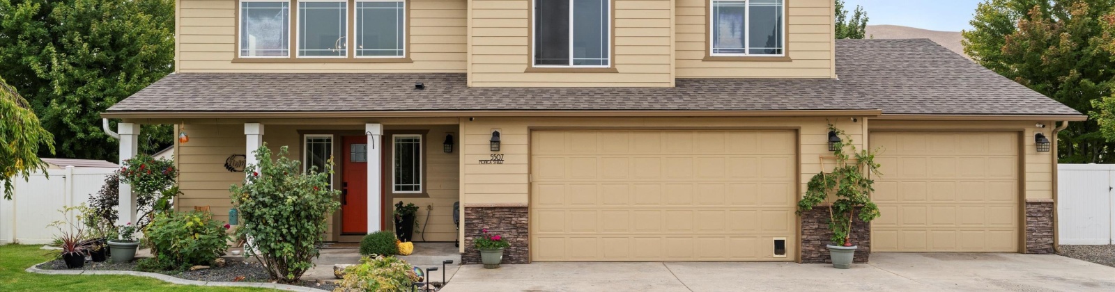 Monica St., West Richland, Washington 99353, 4 Bedrooms Bedrooms, 0 ,3 BathroomsBathrooms,Houses,For Sale,Monica St.,0,287867