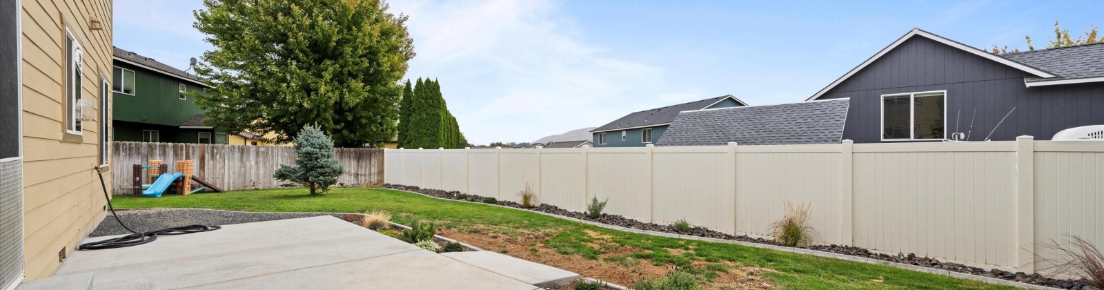 Monica St., West Richland, Washington 99353, 4 Bedrooms Bedrooms, 0 ,3 BathroomsBathrooms,Houses,For Sale,Monica St.,0,287867