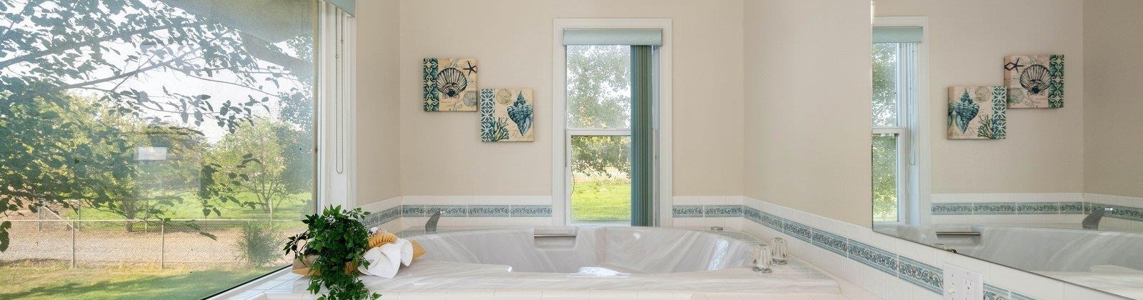 Columbia River Road, Pasco, Washington 99301, 4 Bedrooms Bedrooms, 0 ,3 BathroomsBathrooms,Houses,For Sale,Columbia River Road,0,287873