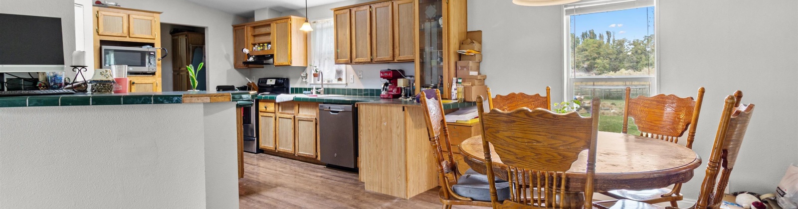 56th Pr NE, Benton City, Washington 99320, 4 Bedrooms Bedrooms, 0 ,2 BathroomsBathrooms,Manufactured Homes,For Sale,56th Pr NE,0,287872