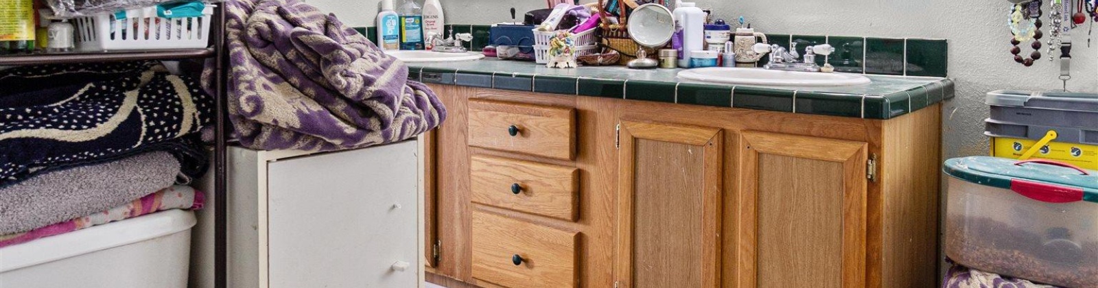 56th Pr NE, Benton City, Washington 99320, 4 Bedrooms Bedrooms, 0 ,2 BathroomsBathrooms,Manufactured Homes,For Sale,56th Pr NE,0,287872