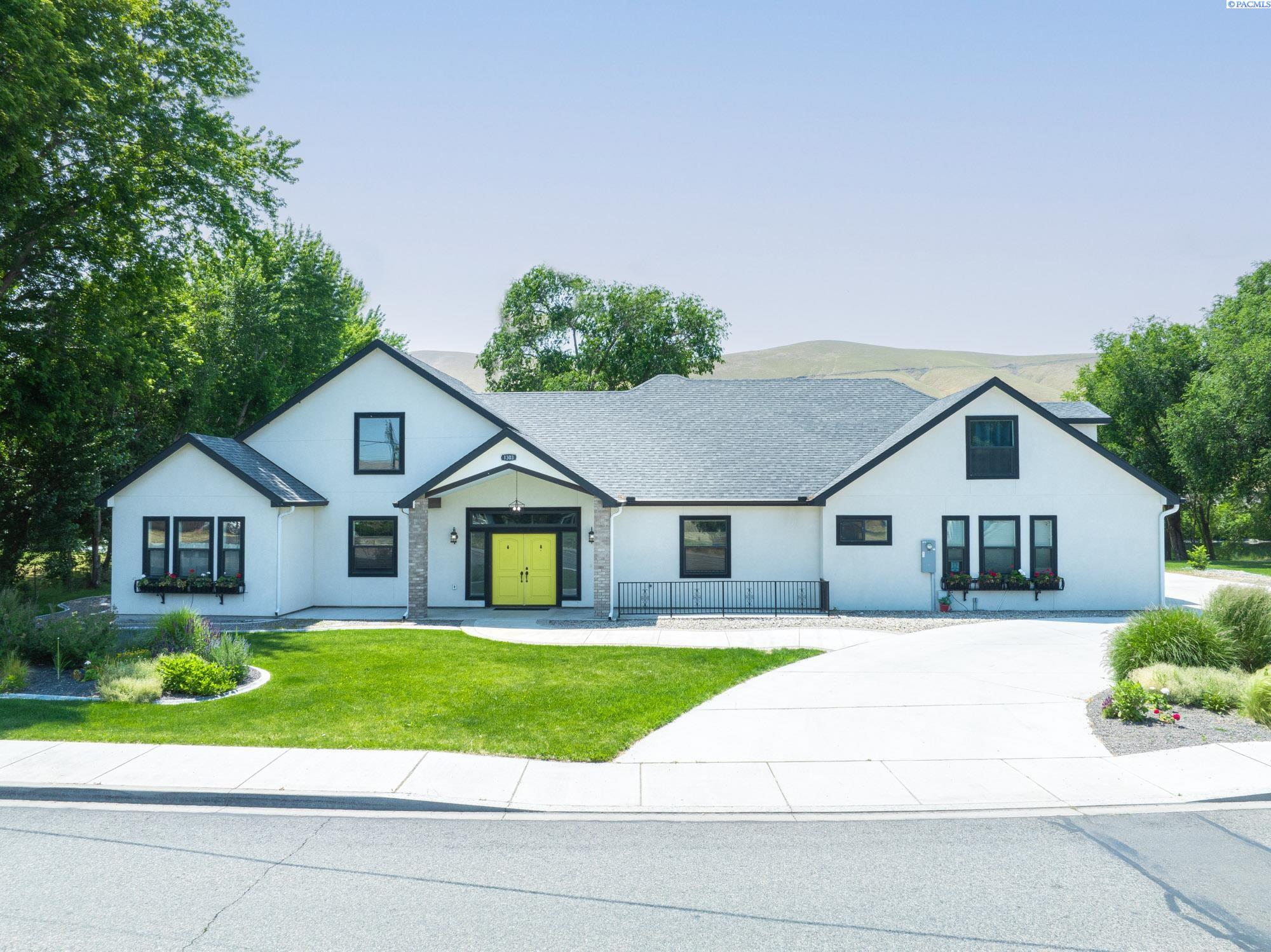 Babs Ave, Benton City, Washington 99320, 4 Bedrooms Bedrooms, 0 ,3 BathroomsBathrooms,Houses,For Sale,Babs Ave,0,284808