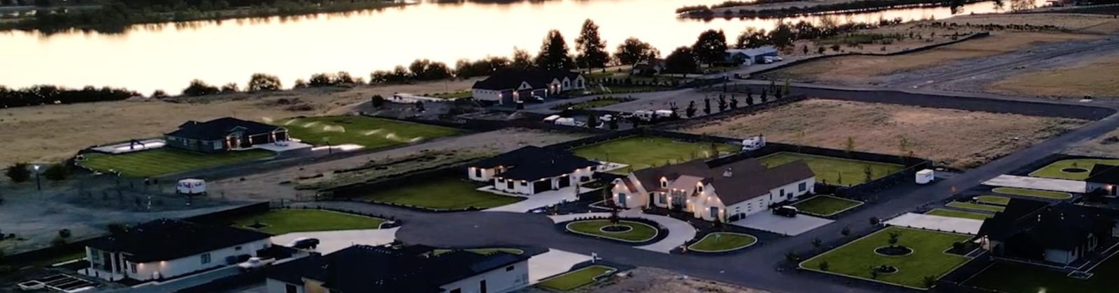 Cordon Crest Court, Pasco, Washington 99301, 4 Bedrooms Bedrooms, 0 ,4 BathroomsBathrooms,Houses,For Sale,Cordon Crest Court,0,287894