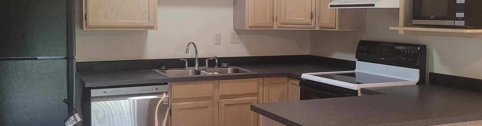 Gage Blvd. # 104, Richland, Washington 99352, 2 Bedrooms Bedrooms, 0 ,2 BathroomsBathrooms,Condos/townhomes,For Rent,Gage Blvd. # 104,0,287890