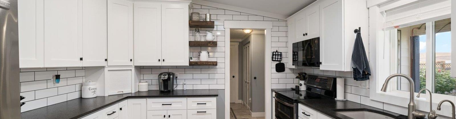 382 PR SE, Kennewick, Washington 99338, 5 Bedrooms Bedrooms, 0 ,3 BathroomsBathrooms,Manufactured Homes,For Sale,382 PR SE,0,287913