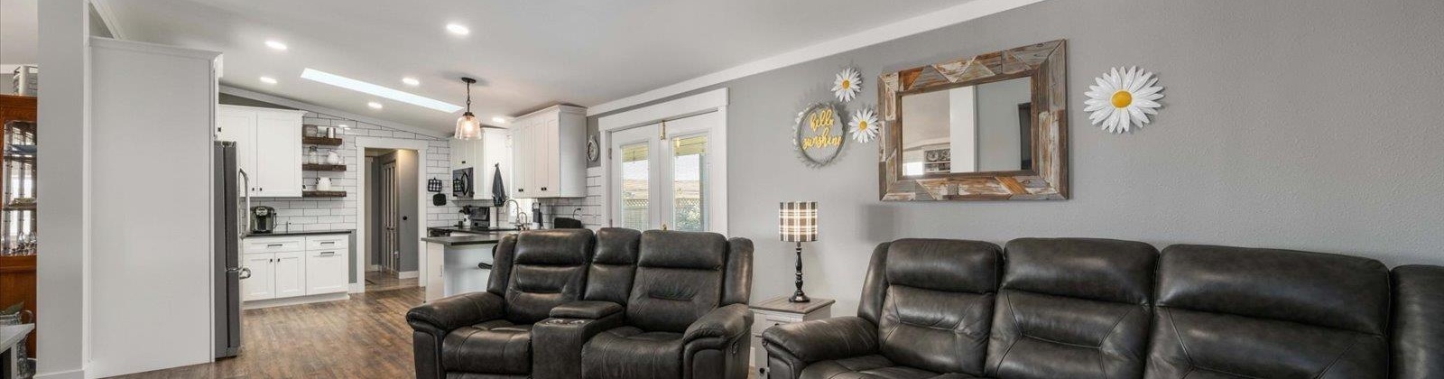 382 PR SE, Kennewick, Washington 99338, 5 Bedrooms Bedrooms, 0 ,3 BathroomsBathrooms,Manufactured Homes,For Sale,382 PR SE,0,287913