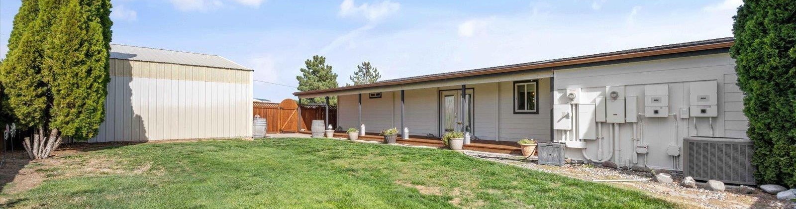 382 PR SE, Kennewick, Washington 99338, 5 Bedrooms Bedrooms, 0 ,3 BathroomsBathrooms,Manufactured Homes,For Sale,382 PR SE,0,287913