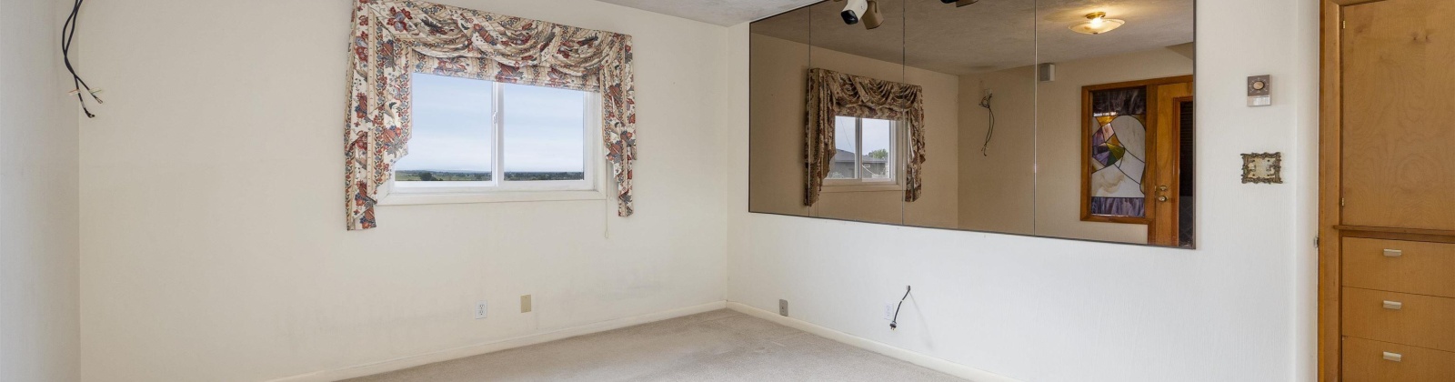 Cherry Ave, Sunnyside, Washington 98944, 3 Bedrooms Bedrooms, 0 ,3 BathroomsBathrooms,Houses,For Sale,Cherry Ave,0,287908