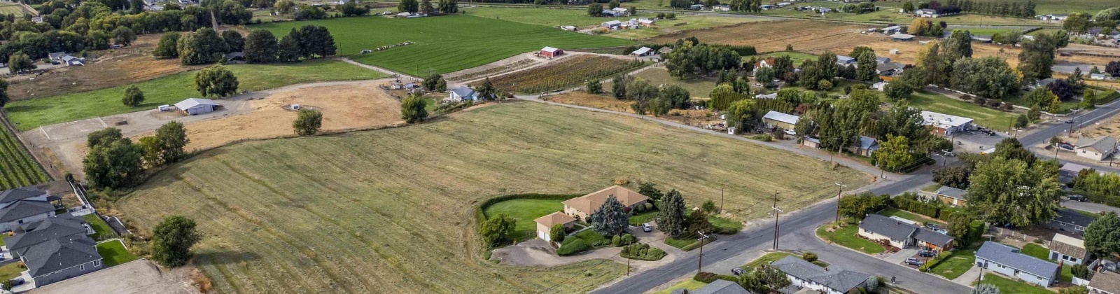 Cherry Ave, Sunnyside, Washington 98944, 3 Bedrooms Bedrooms, 0 ,3 BathroomsBathrooms,Houses,For Sale,Cherry Ave,0,287908