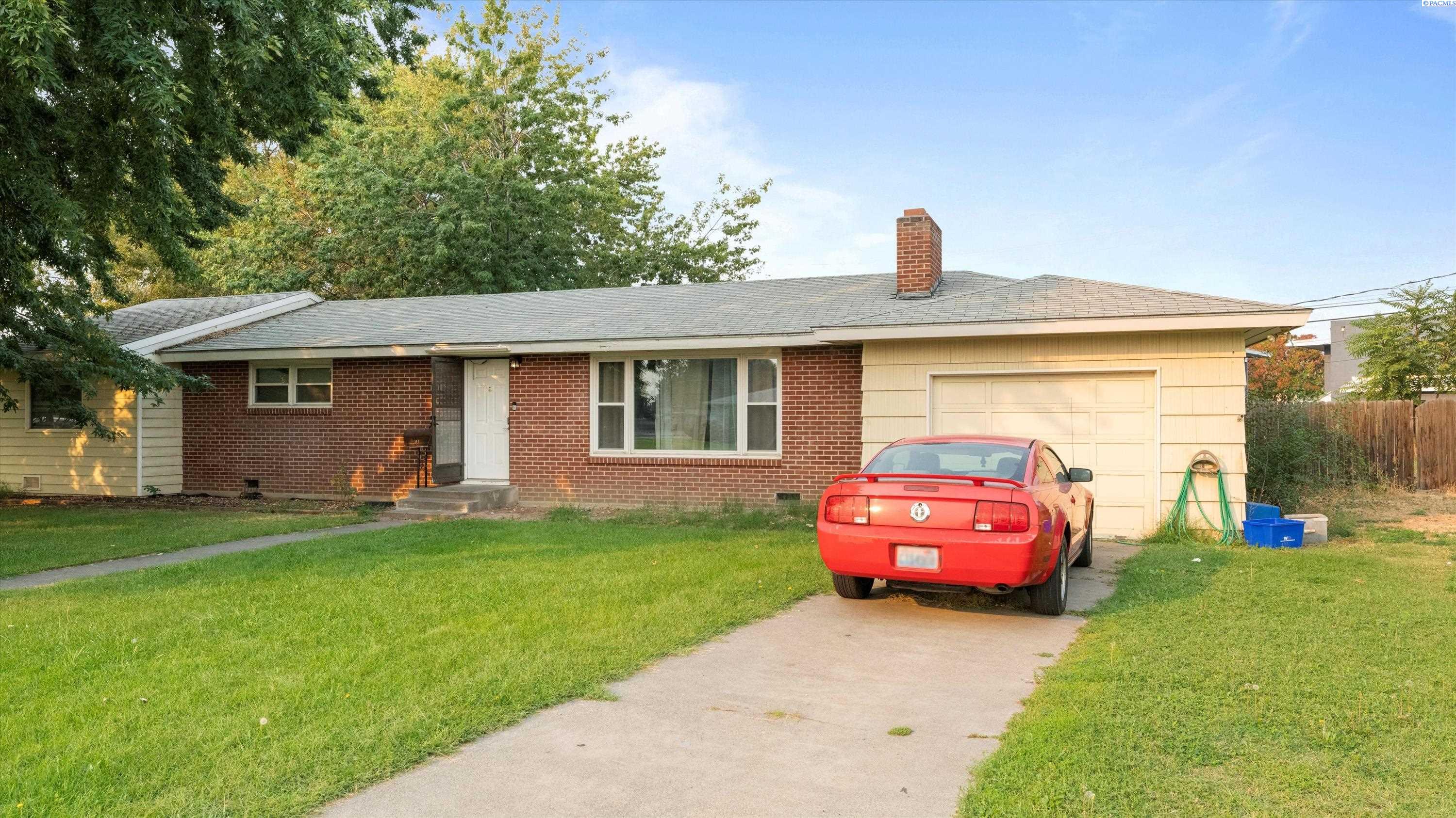 Buntin, Kennewick, Washington 99336, 3 Bedrooms Bedrooms, 0 ,2 BathroomsBathrooms,Houses,For Sale,Buntin,0,287924