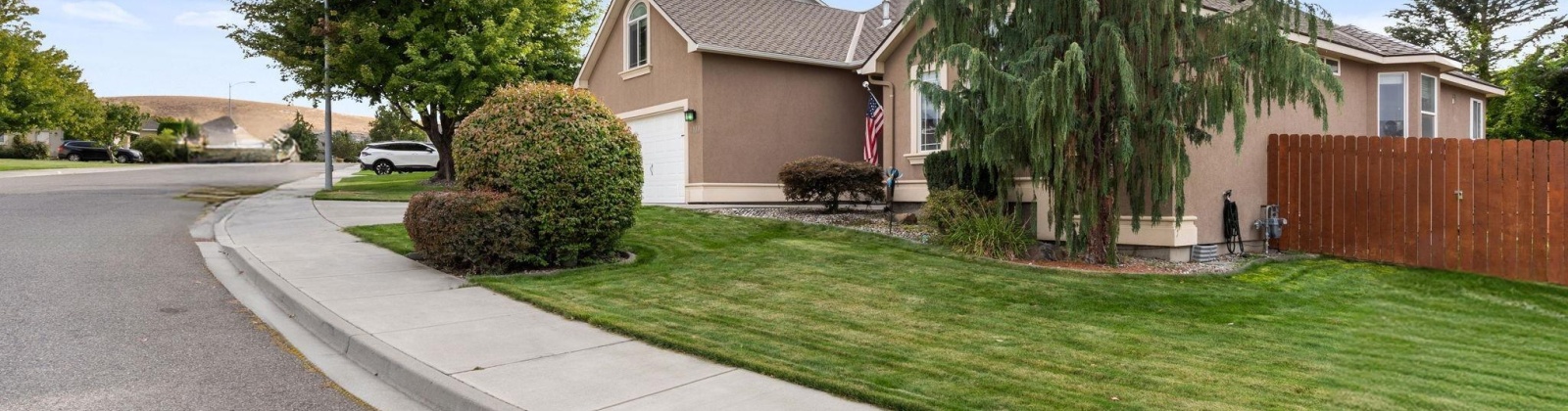 Johnson St, Kennewick, Washington 99337, 4 Bedrooms Bedrooms, 0 ,2 BathroomsBathrooms,Houses,For Sale,Johnson St,0,287923