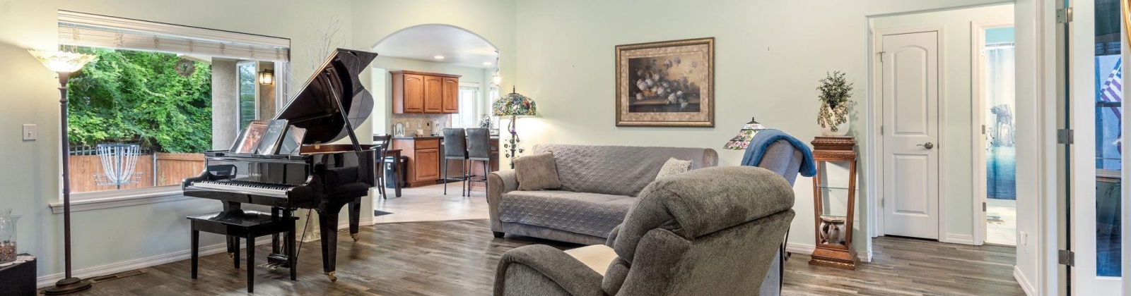 Johnson St, Kennewick, Washington 99337, 4 Bedrooms Bedrooms, 0 ,2 BathroomsBathrooms,Houses,For Sale,Johnson St,0,287923