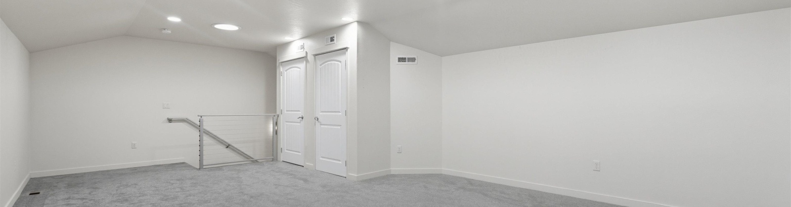 30th Pl, Kennewick, Washington 99337, 3 Bedrooms Bedrooms, 0 ,2 BathroomsBathrooms,Condos/townhomes,For Sale,30th Pl,0,287944