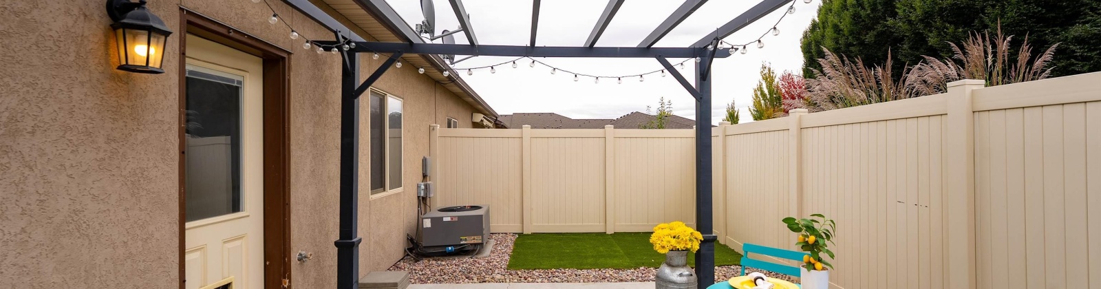 30th Pl, Kennewick, Washington 99337, 3 Bedrooms Bedrooms, 0 ,2 BathroomsBathrooms,Condos/townhomes,For Sale,30th Pl,0,287944