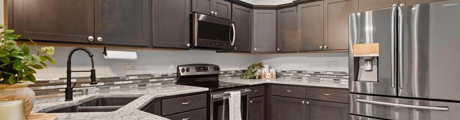 30th Pl, Kennewick, Washington 99337, 3 Bedrooms Bedrooms, 0 ,2 BathroomsBathrooms,Condos/townhomes,For Sale,30th Pl,0,287944