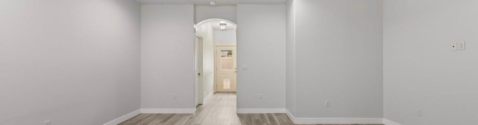 30th Pl, Kennewick, Washington 99337, 3 Bedrooms Bedrooms, 0 ,2 BathroomsBathrooms,Condos/townhomes,For Sale,30th Pl,0,287944