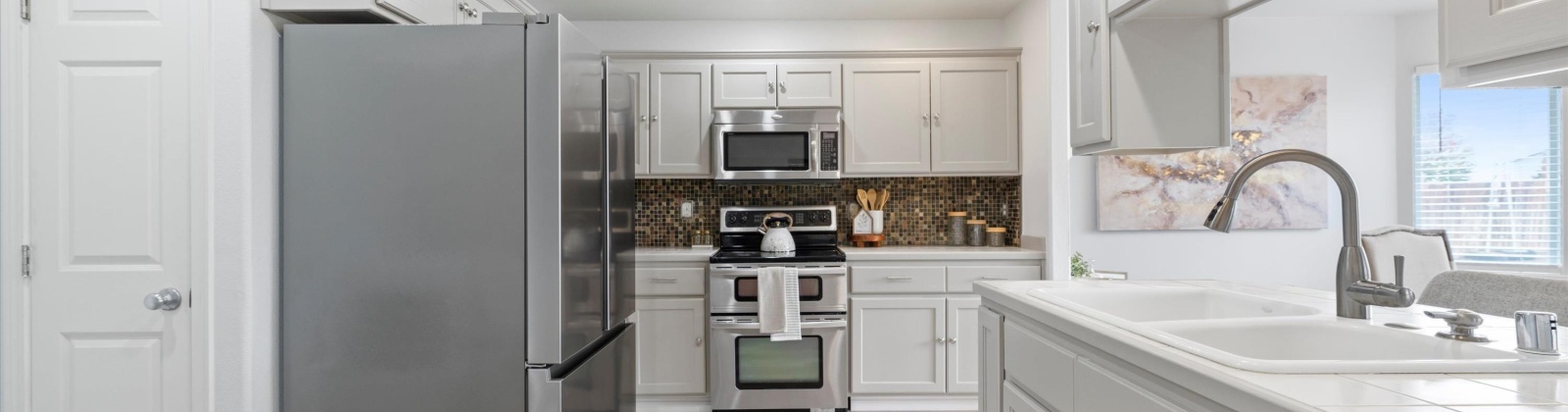 Aloha Drive, West Richland, Washington 99353, 4 Bedrooms Bedrooms, 0 ,3 BathroomsBathrooms,Houses,For Sale,Aloha Drive,0,287928