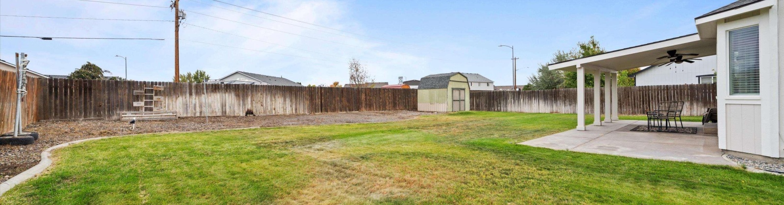 Aloha Drive, West Richland, Washington 99353, 4 Bedrooms Bedrooms, 0 ,3 BathroomsBathrooms,Houses,For Sale,Aloha Drive,0,287928