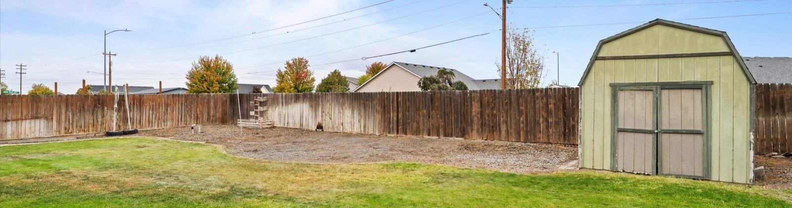 Aloha Drive, West Richland, Washington 99353, 4 Bedrooms Bedrooms, 0 ,3 BathroomsBathrooms,Houses,For Sale,Aloha Drive,0,287928