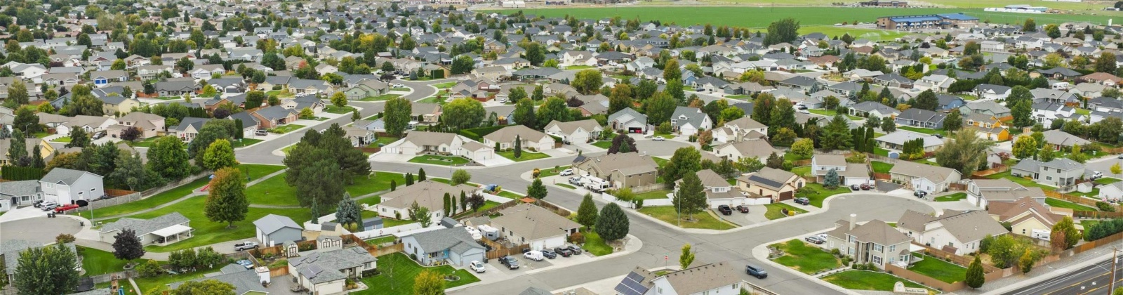 Aloha Drive, West Richland, Washington 99353, 4 Bedrooms Bedrooms, 0 ,3 BathroomsBathrooms,Houses,For Sale,Aloha Drive,0,287928