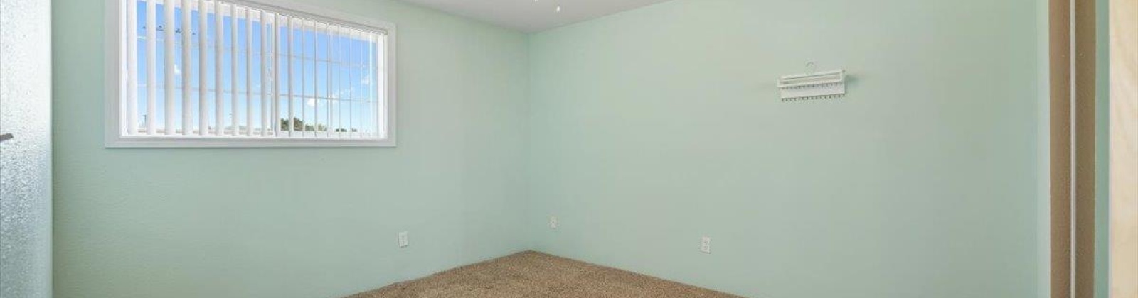 40th #A203, West Richland, Washington 99353, 2 Bedrooms Bedrooms, 0 ,1 BathroomBathrooms,Condos/townhomes,For Sale,40th #A203,0,287941