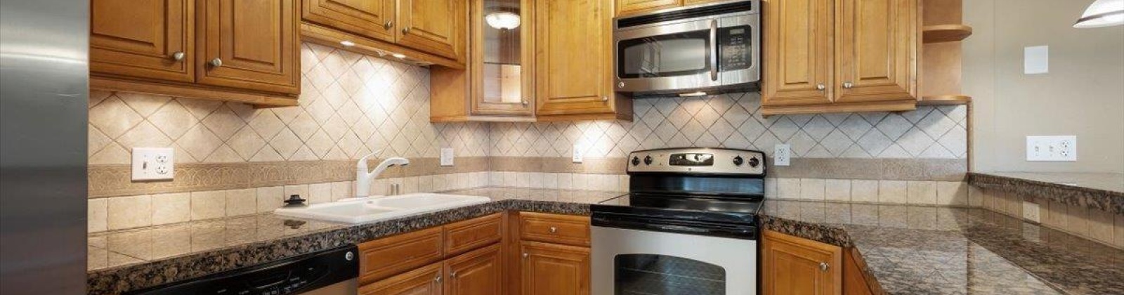 40th #A203, West Richland, Washington 99353, 2 Bedrooms Bedrooms, 0 ,1 BathroomBathrooms,Condos/townhomes,For Sale,40th #A203,0,287941