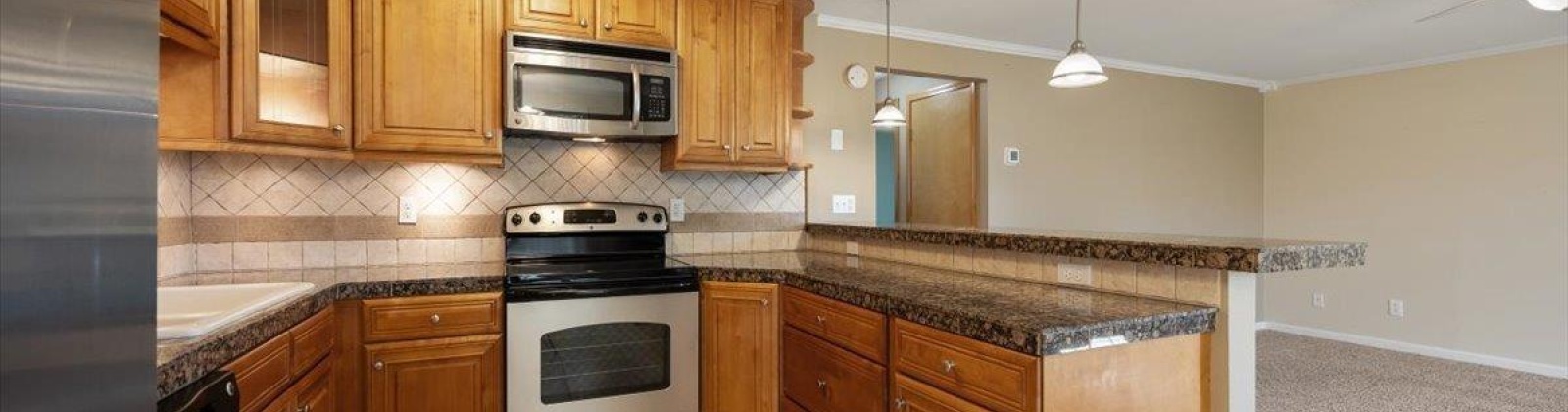 40th #A203, West Richland, Washington 99353, 2 Bedrooms Bedrooms, 0 ,1 BathroomBathrooms,Condos/townhomes,For Sale,40th #A203,0,287941