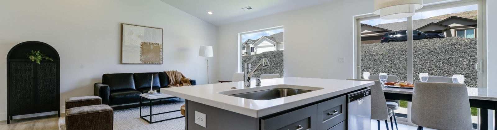 29th Ct, Kennewick, Washington 99338, 3 Bedrooms Bedrooms, 0 ,2 BathroomsBathrooms,Houses,For Sale,29th Ct,0,287953