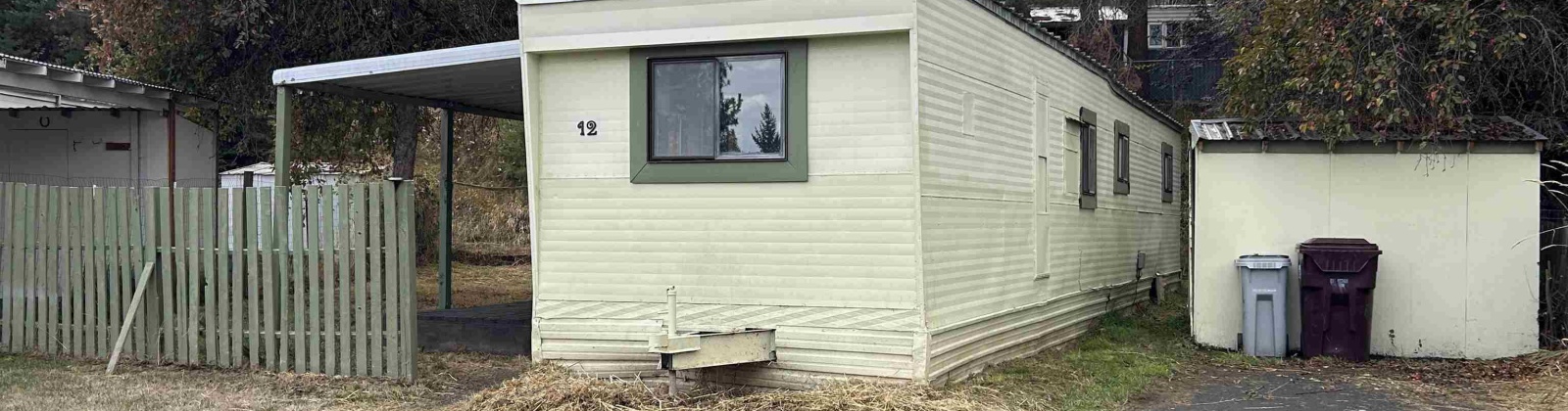 Grand Ave #12, Pullman, Washington 99163-2041, 2 Bedrooms Bedrooms, 0 ,1 BathroomBathrooms,Manufactured Homes,For Sale,Grand Ave #12,0,287963