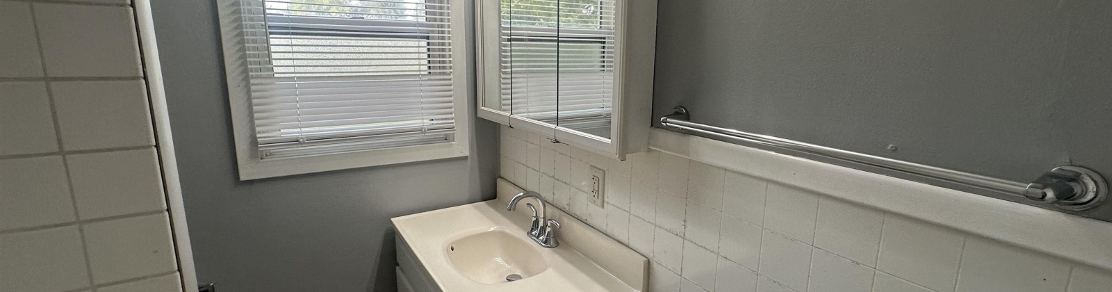 Marshall, Richland, Washington 99352, 3 Bedrooms Bedrooms, 0 ,1 BathroomBathrooms,Multi-family,For Sale,Marshall,0,287991