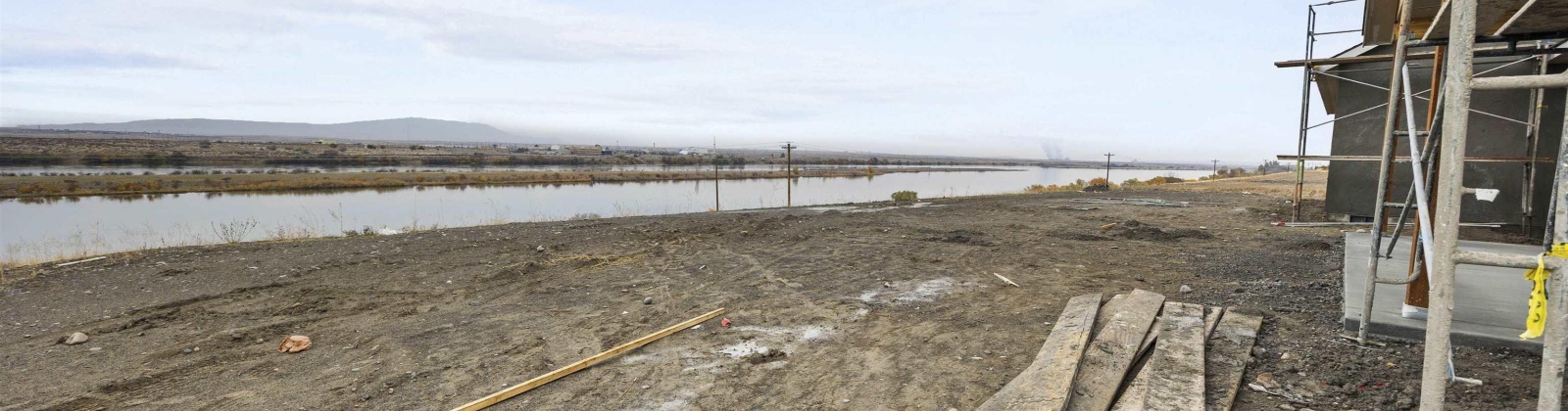 Riviera Drive, Pasco, Washington 99301, 4 Bedrooms Bedrooms, 0 ,3 BathroomsBathrooms,Houses,For Sale,Riviera Drive,0,287971