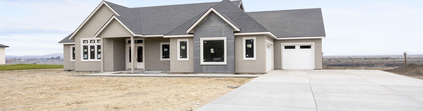 Riviera Drive, Pasco, Washington 99301, 4 Bedrooms Bedrooms, 0 ,3 BathroomsBathrooms,Houses,For Sale,Riviera Drive,0,287971