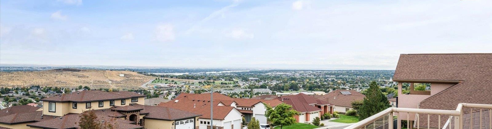 Tuscany Pl, Richland, Washington 99352, 3 Bedrooms Bedrooms, 0 ,4 BathroomsBathrooms,Houses,For Sale,Tuscany Pl,0,287976