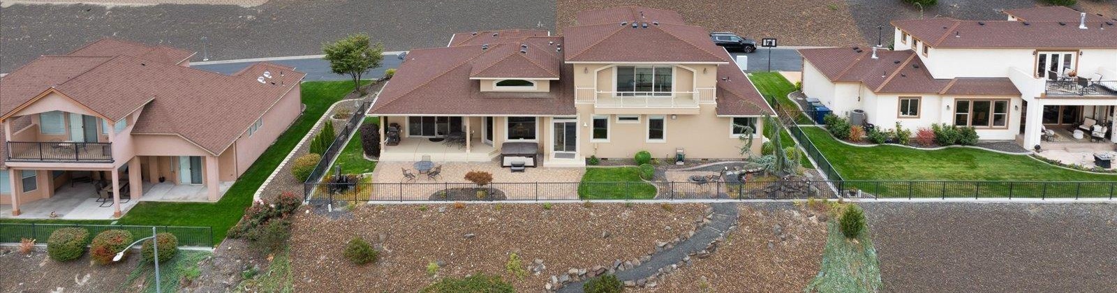 Tuscany Pl, Richland, Washington 99352, 3 Bedrooms Bedrooms, 0 ,4 BathroomsBathrooms,Houses,For Sale,Tuscany Pl,0,287976